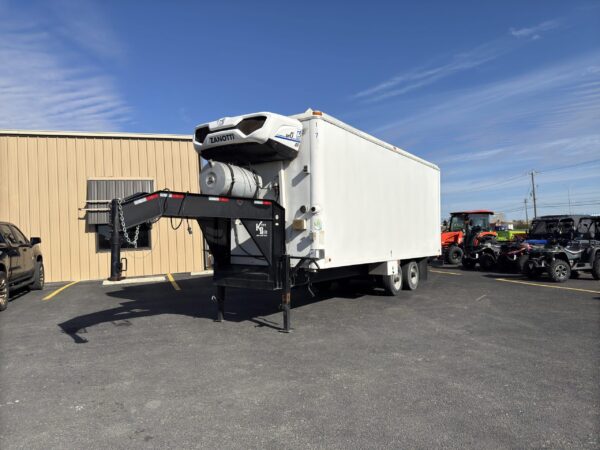 2017 Kerr-Bilt 22 FT Refrigerated Trailer w/ Zanotti Unit – #HB253799