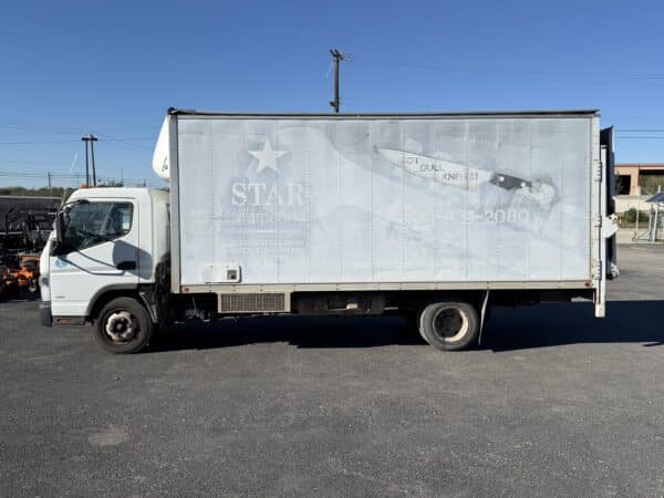 17 ft. Box w/Shelving, Storage & Workbench (BOX ONLY – TRUCK NOT INCLUDED) – #CK000603