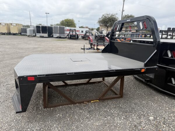 903 Truck Beds 84″ X 8’6″ FD Model – Flat Deck Non-Skirted – #S3357742