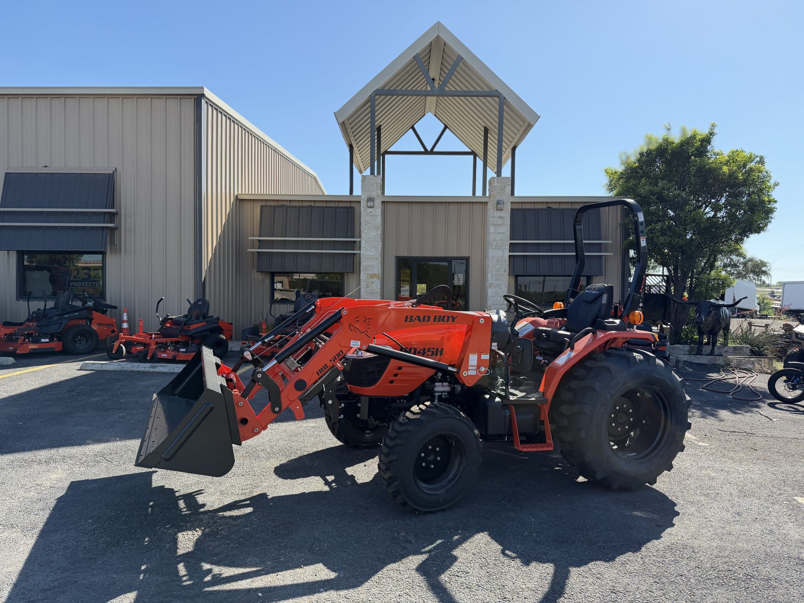 2026 Bad Boy 50 Series Tractor 5045HIL – #RH010015