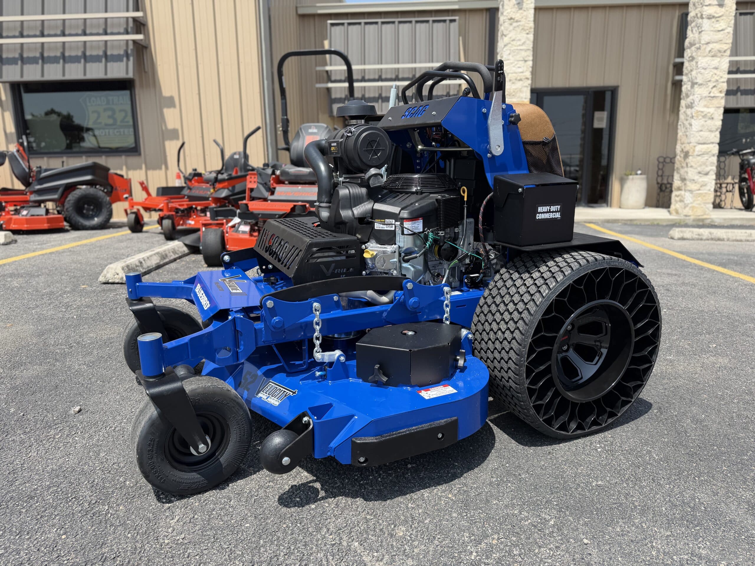 2026 SCAG Power Equipment Bluebird V-Ride II SVRII-52V-37BV-EFI-NFT-BB – #85D00289